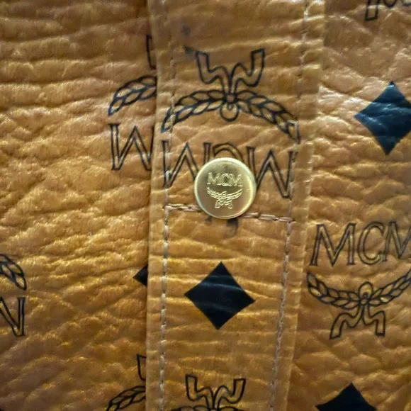 MCM Dome Satchel Shoulder Bag Monogram Vintage XL Authentic Double Zip - Picture 8 of 16